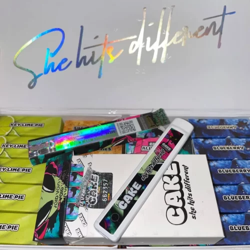 4616D70B-A9CC-47F2-98BE-B3C1F433261D-e1653668802332-1.webp Lemon drizzle cake cart - Image 1